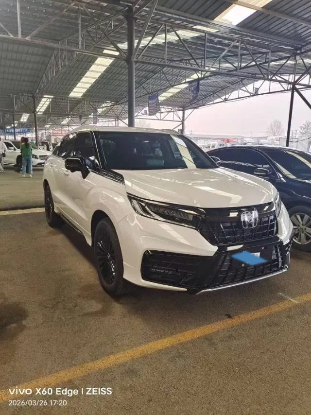 2026 Toyota Crown Kluger 2.0T 248HP L4 8AT,autocango,china used car exporter,china ev exporter,chinese used car exporter,chinese used ev exporter