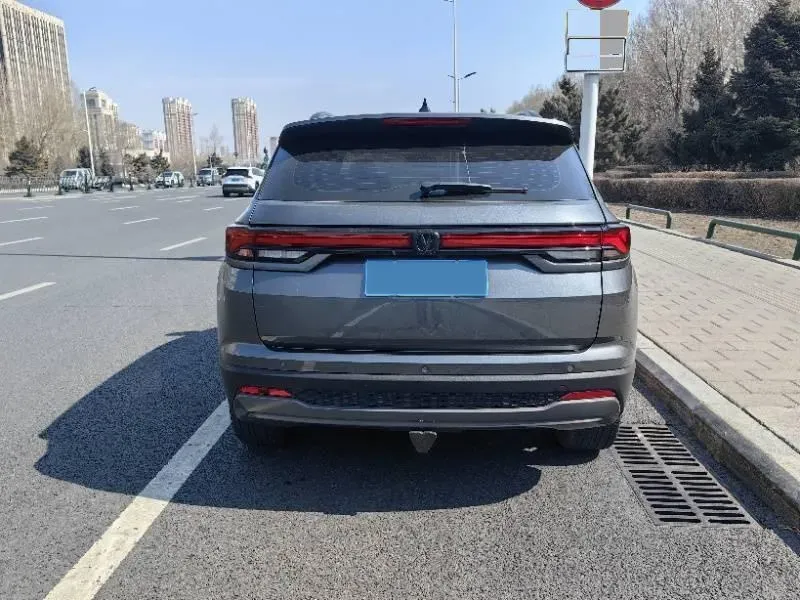 2023 ChangAn CS35 Plus 1.4T 160HP L4 7DCT,autocango,china used car exporter,china ev exporter,chinese used car exporter,chinese used ev exporter