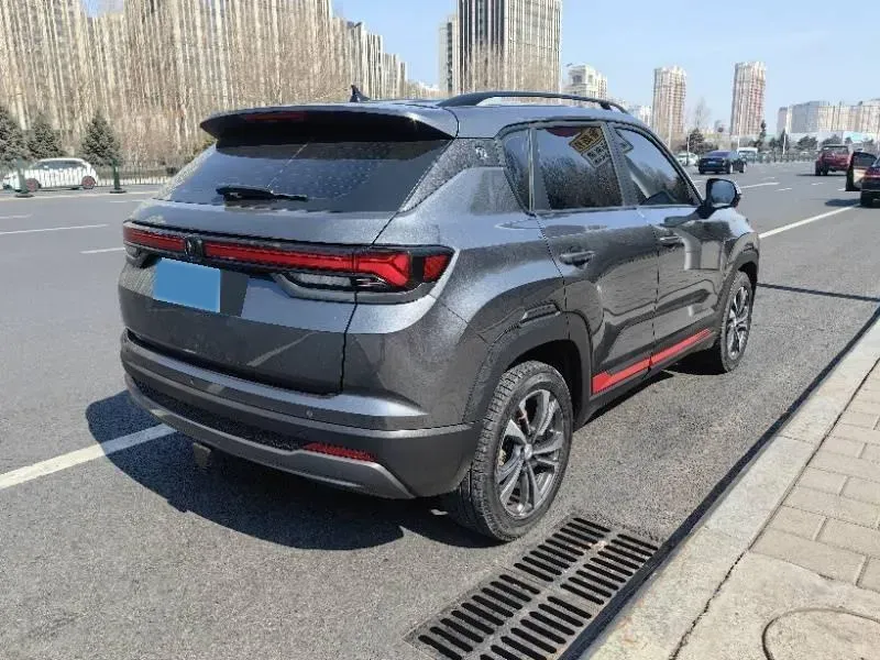 2023 ChangAn CS35 Plus 1.4T 160HP L4 7DCT,autocango,china used car exporter,china ev exporter,chinese used car exporter,chinese used ev exporter