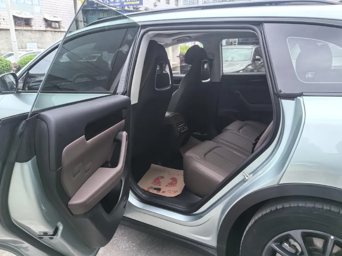 2023 Leapmotor C11 BEV 69.2KWH,autocango,china used car exporter,china ev exporter,chinese used car exporter,chinese used ev exporter