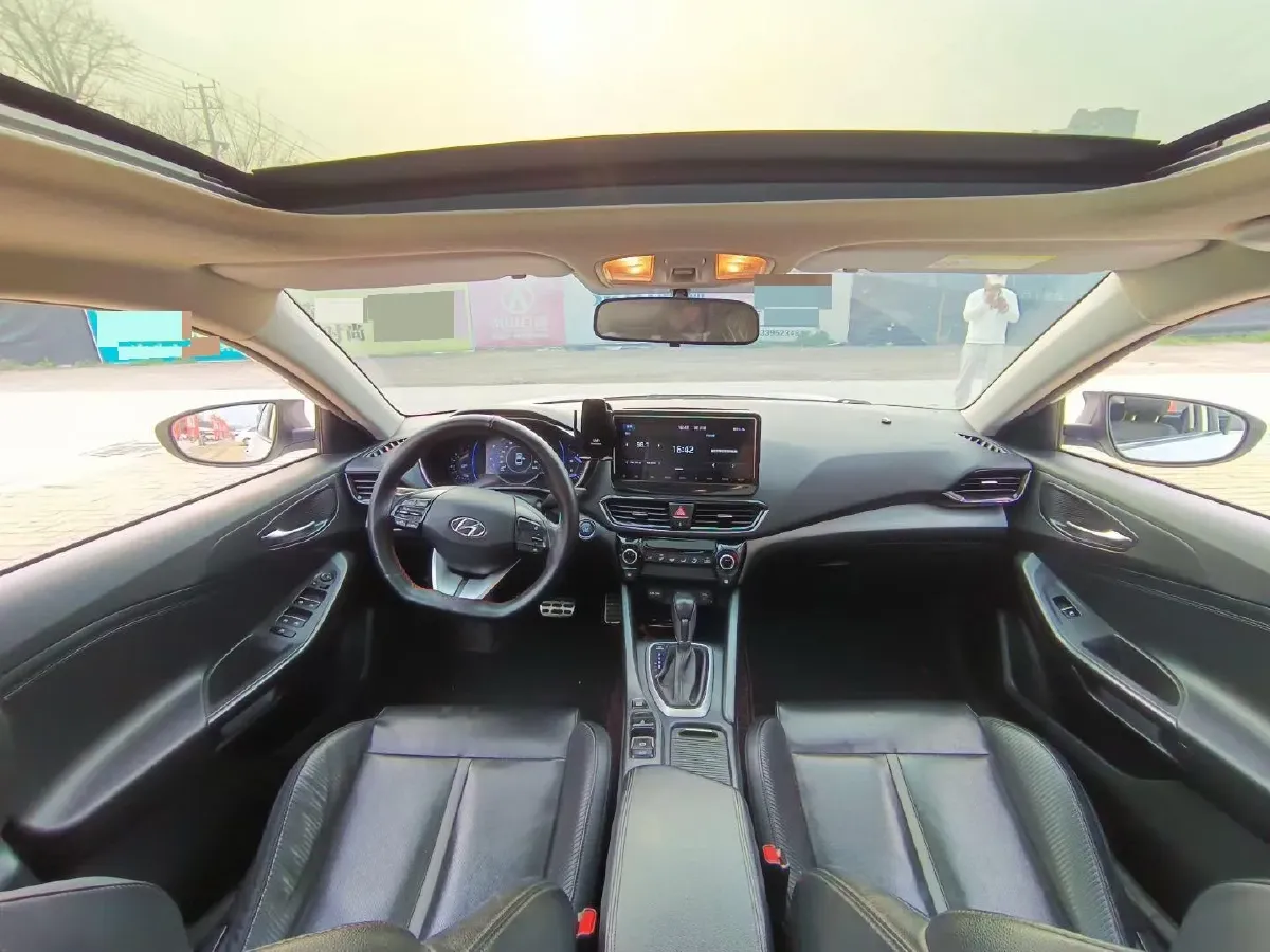 2019 Hyundai La Festa 1.6T 190HP L4 7DCT,autocango,china used car exporter,china ev exporter,chinese used car exporter,chinese used ev exporter