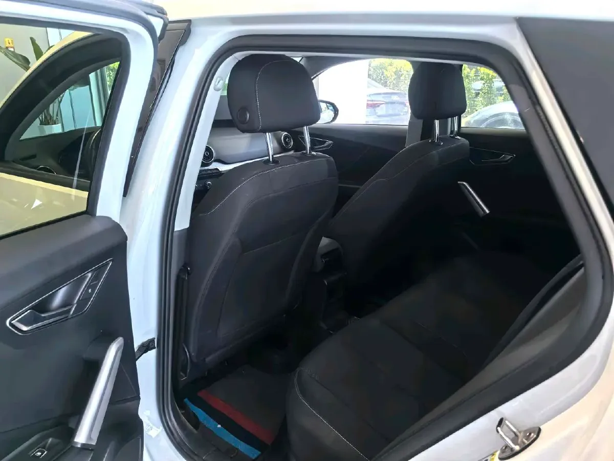 2021 Audi Q2L 1.4T 150HP L4 7DCT,autocango,china used car exporter,china ev exporter,chinese used car exporter,chinese used ev exporter