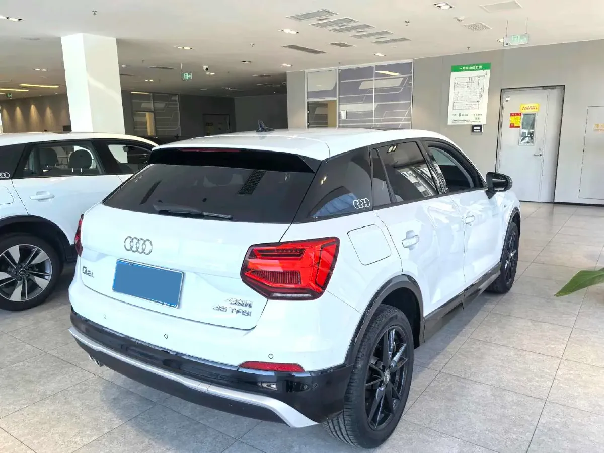 2021 Audi Q2L 1.4T 150HP L4 7DCT,autocango,china used car exporter,china ev exporter,chinese used car exporter,chinese used ev exporter