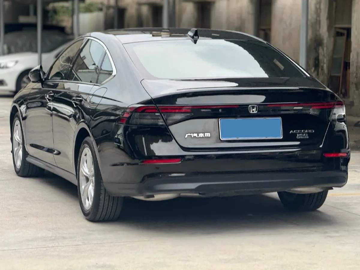 2023 Honda Accord 1.5T 192HP L4 CVT,autocango,china used car exporter,china ev exporter,chinese used car exporter,chinese used ev exporter