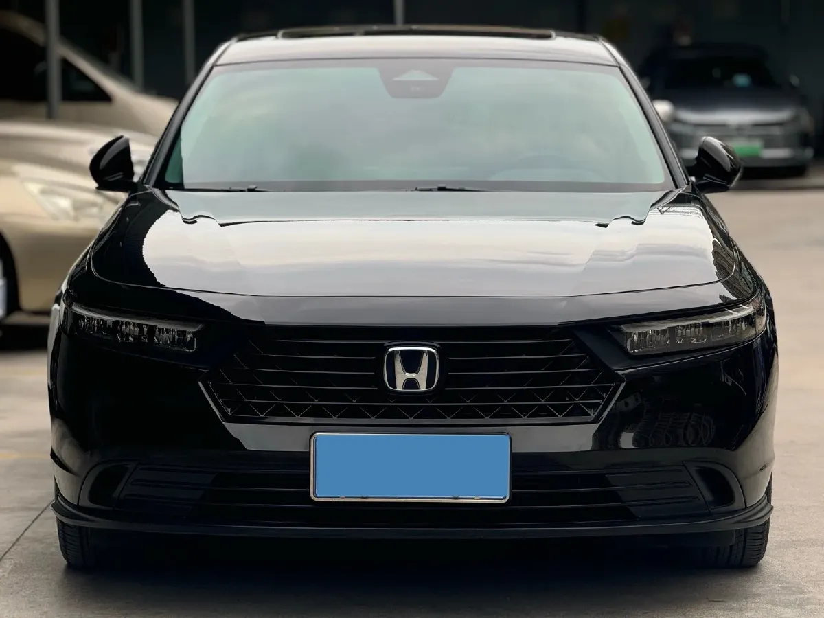 2023 Honda Accord 1.5T 192HP L4 CVT,autocango,china used car exporter,china ev exporter,chinese used car exporter,chinese used ev exporter