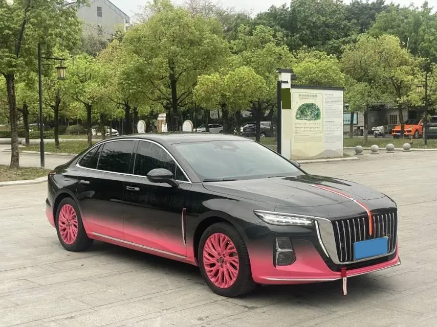 2023 HongQi H5 2.0T 224HP L4 8AT,autocango,china used car exporter,china ev exporter,chinese used car exporter,chinese used ev exporter