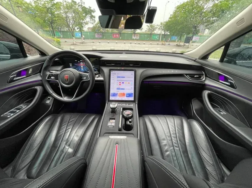 2023 HongQi H5 2.0T 224HP L4 8AT,autocango,china used car exporter,china ev exporter,chinese used car exporter,chinese used ev exporter