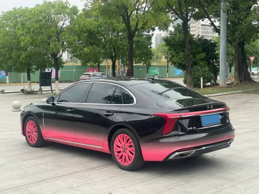 2023 HongQi H5 2.0T 224HP L4 8AT,autocango,china used car exporter,china ev exporter,chinese used car exporter,chinese used ev exporter
