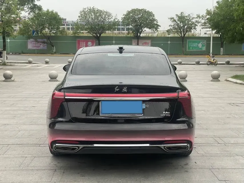 2023 HongQi H5 2.0T 224HP L4 8AT,autocango,china used car exporter,china ev exporter,chinese used car exporter,chinese used ev exporter