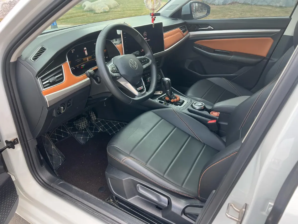 2023 Volkswagen Bora 1.2T 116HP L4 7DCT,autocango,china used car exporter,china ev exporter,chinese used car exporter,chinese used ev exporter