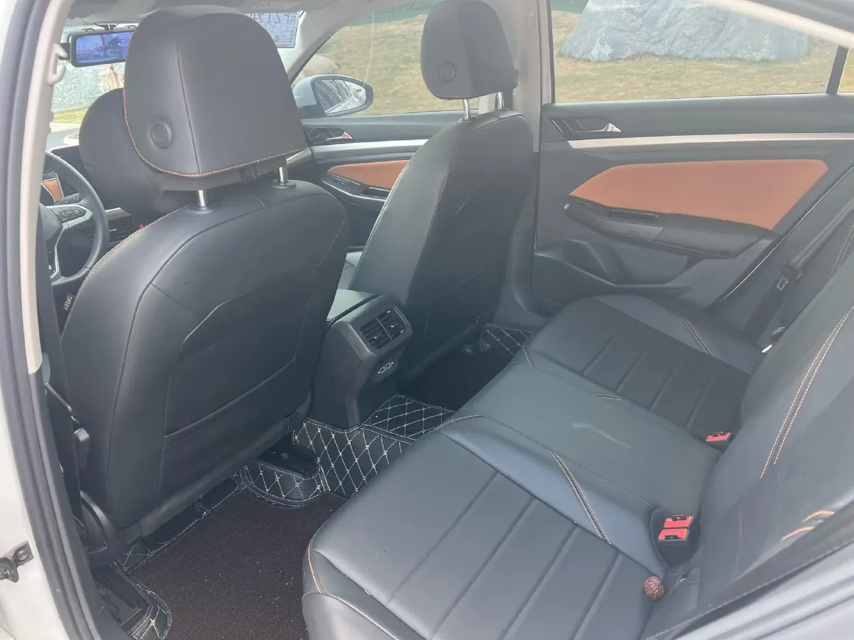 2023 Volkswagen Bora 1.2T 116HP L4 7DCT,autocango,china used car exporter,china ev exporter,chinese used car exporter,chinese used ev exporter