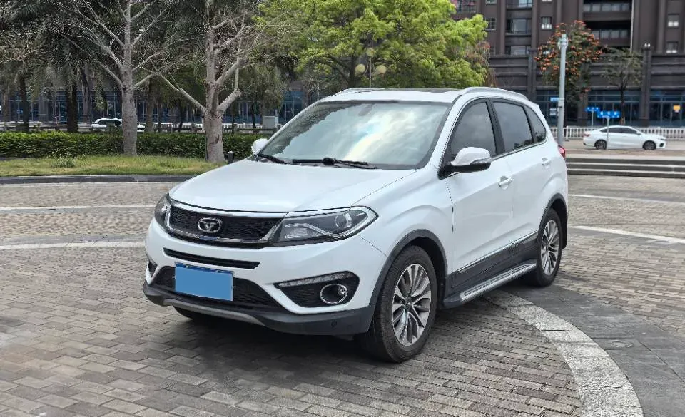2017 KaiYi X5 1.5T 152HP L4 CVT,autocango,china used car exporter,china ev exporter,chinese used car exporter,chinese used ev exporter