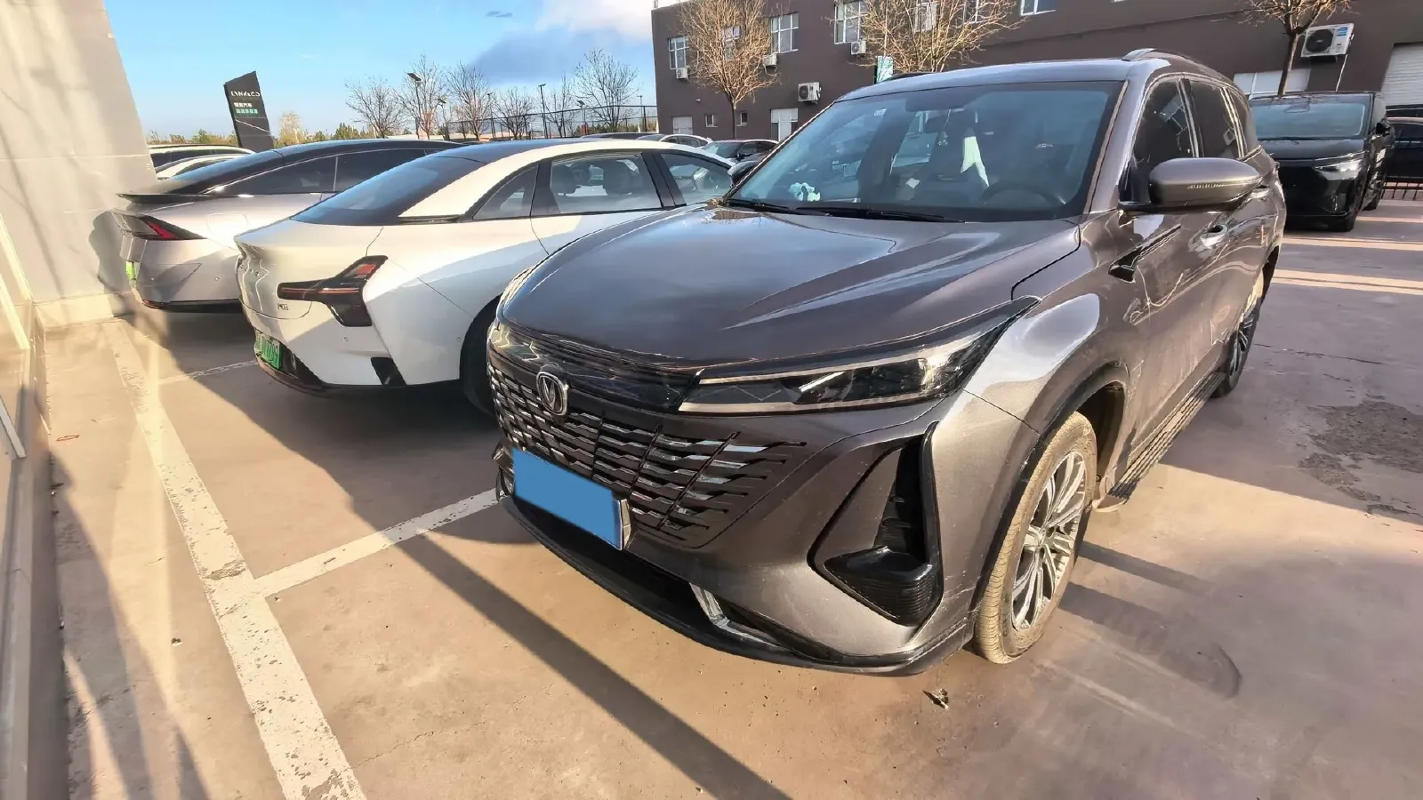 2023 ChangAn CS75 Plus 1.5T 188HP L4 8AT,autocango,china used car exporter,china ev exporter,chinese used car exporter,chinese used ev exporter