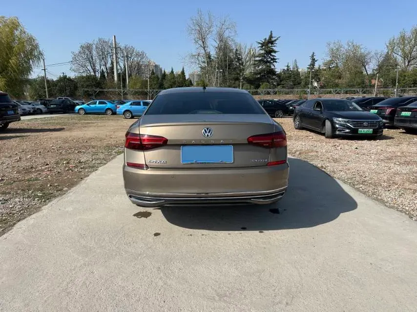 2019 Skoda Kodiak 2.0T 186HP L4 7DCT,autocango,china used car exporter,china ev exporter,chinese used car exporter,chinese used ev exporter