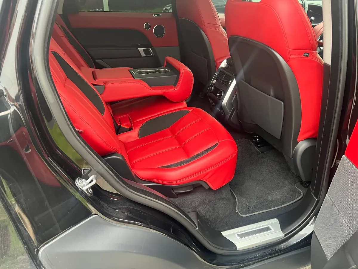 2022 Land Rover Range Rover Sport 3.0T 360HP L6 8AT,autocango,china used car exporter,china ev exporter,chinese used car exporter,chinese used ev exporter