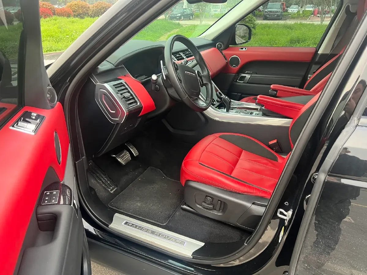 2022 Land Rover Range Rover Sport 3.0T 360HP L6 8AT,autocango,china used car exporter,china ev exporter,chinese used car exporter,chinese used ev exporter