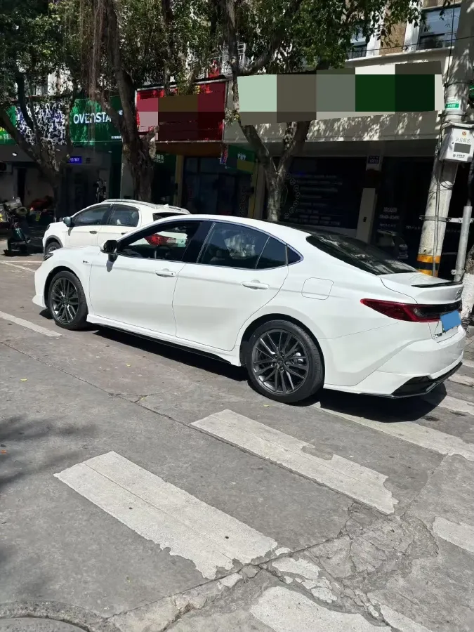 2024 Toyota Camry 2.0L 152HP L4 E-CVT Hybrid,autocango,china used car exporter,china ev exporter,chinese used car exporter,chinese used ev exporter