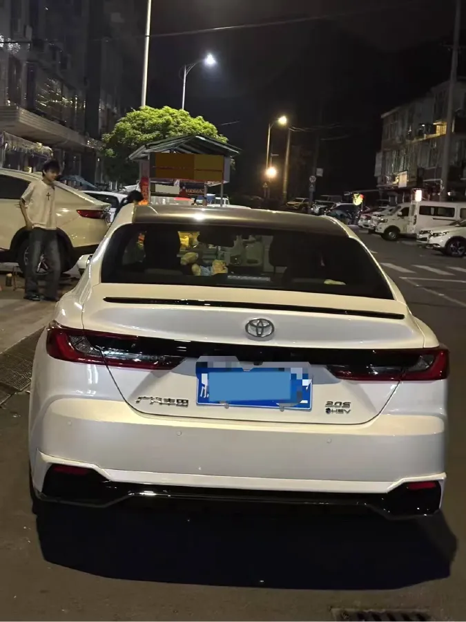 2024 Toyota Camry 2.0L 152HP L4 E-CVT Hybrid,autocango,china used car exporter,china ev exporter,chinese used car exporter,chinese used ev exporter