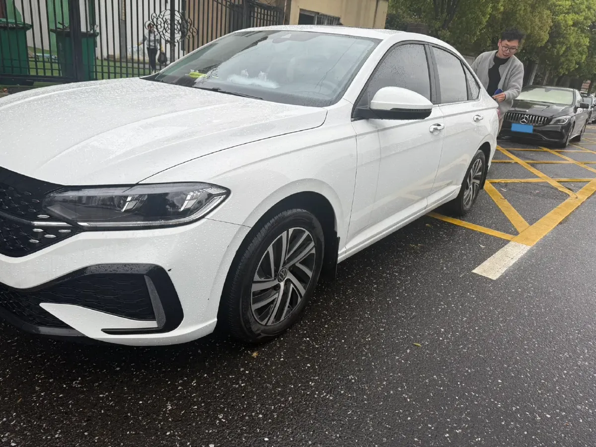 2024 Volkswagen Lavida 1.5L 110HP L4 6AT,autocango,china used car exporter,china ev exporter,chinese used car exporter,chinese used ev exporter