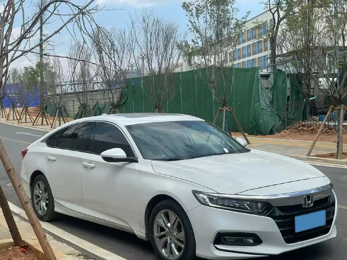 2018 Honda Accord 1.5T 194HP L4 CVT,autocango,china used car exporter,china ev exporter,chinese used car exporter,chinese used ev exporter