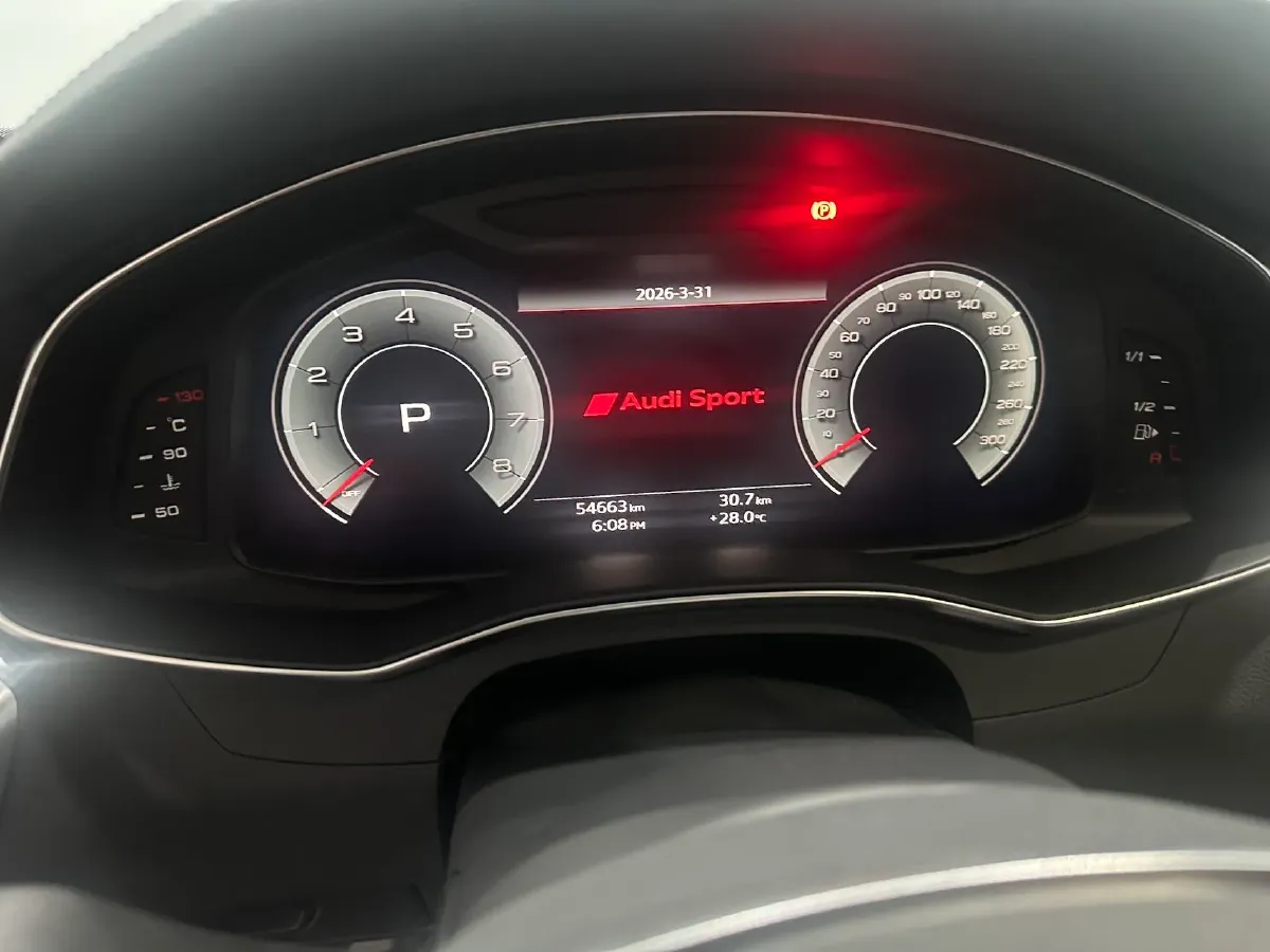 2021 Audi A6L 2.0T 224HP L4 7DCT,autocango,china used car exporter,china ev exporter,chinese used car exporter,chinese used ev exporter