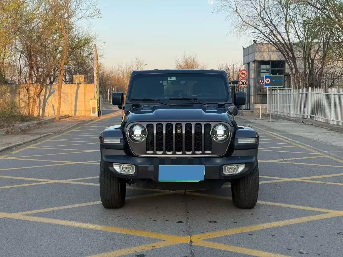 2021 Jeep Wrangler 2.0T 266HP L4 8AT PHEV 17KWH,autocango,china used car exporter,china ev exporter,chinese used car exporter,chinese used ev exporter