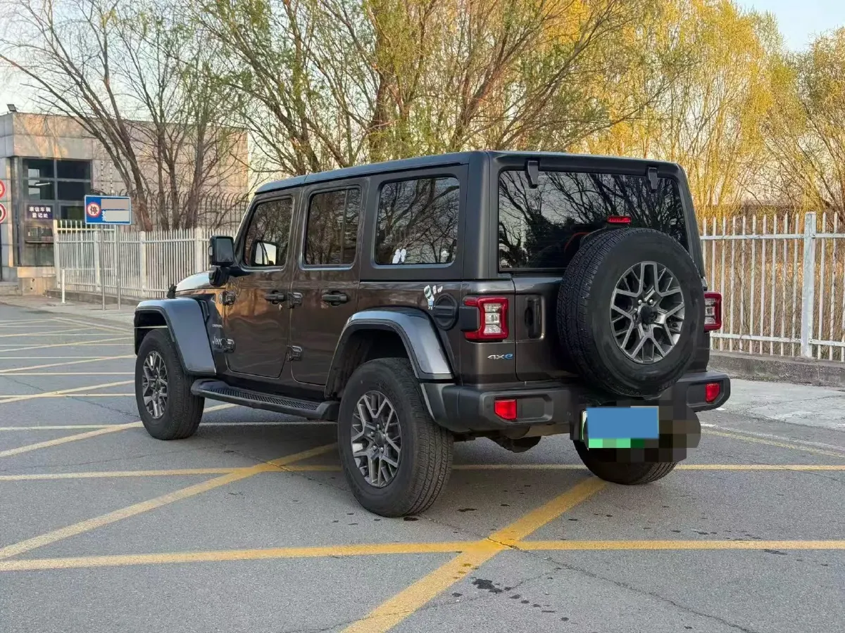 2021 Jeep Wrangler 2.0T 266HP L4 8AT PHEV 17KWH,autocango,china used car exporter,china ev exporter,chinese used car exporter,chinese used ev exporter