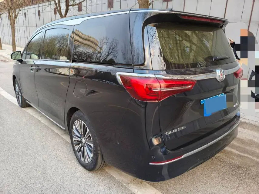 2023 Buick GL8 2.0T 237HP L4 9AT,autocango,china used car exporter,china ev exporter,chinese used car exporter,chinese used ev exporter