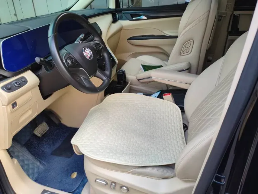 2023 Buick GL8 2.0T 237HP L4 9AT,autocango,china used car exporter,china ev exporter,chinese used car exporter,chinese used ev exporter