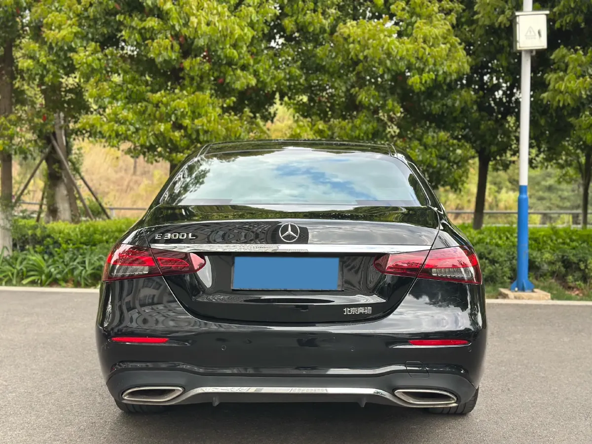 2021 Mercedes-Benz E Class 2.0T 258HP L4 9AT,autocango,china used car exporter,china ev exporter,chinese used car exporter,chinese used ev exporter