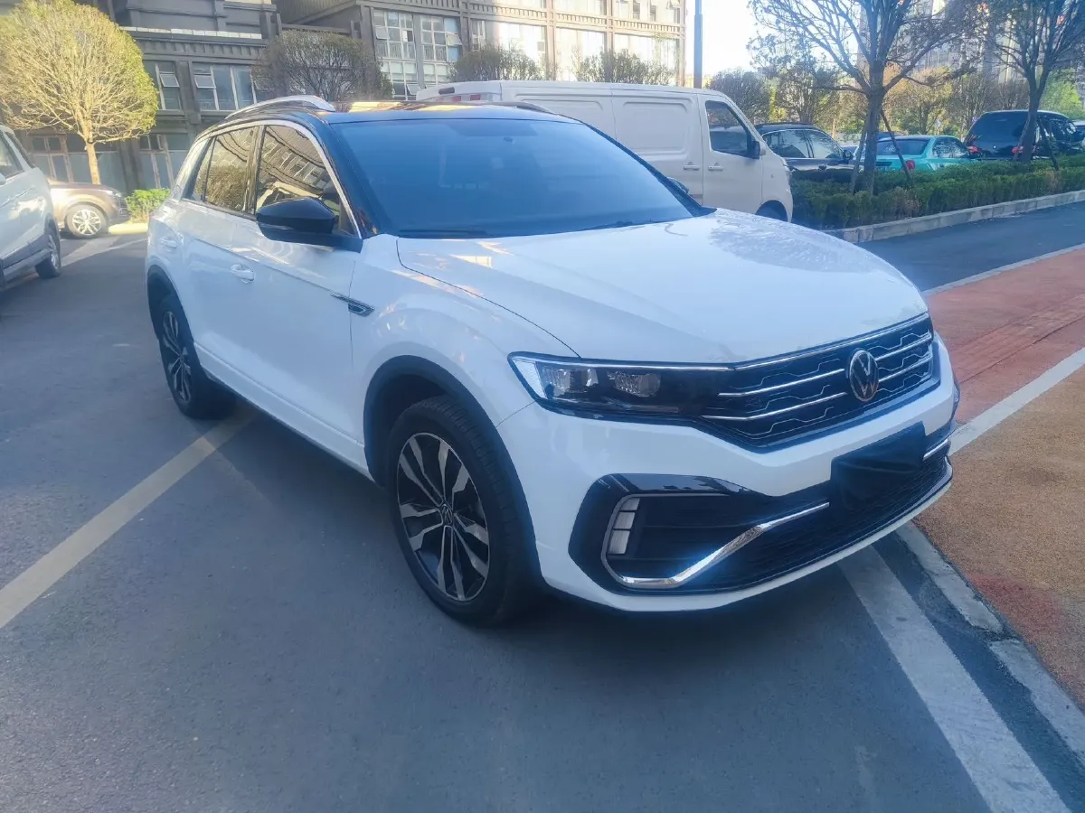 2021 Volkswagen T-Roc 1.4T 150HP L4 7DCT,autocango,china used car exporter,china ev exporter,chinese used car exporter,chinese used ev exporter