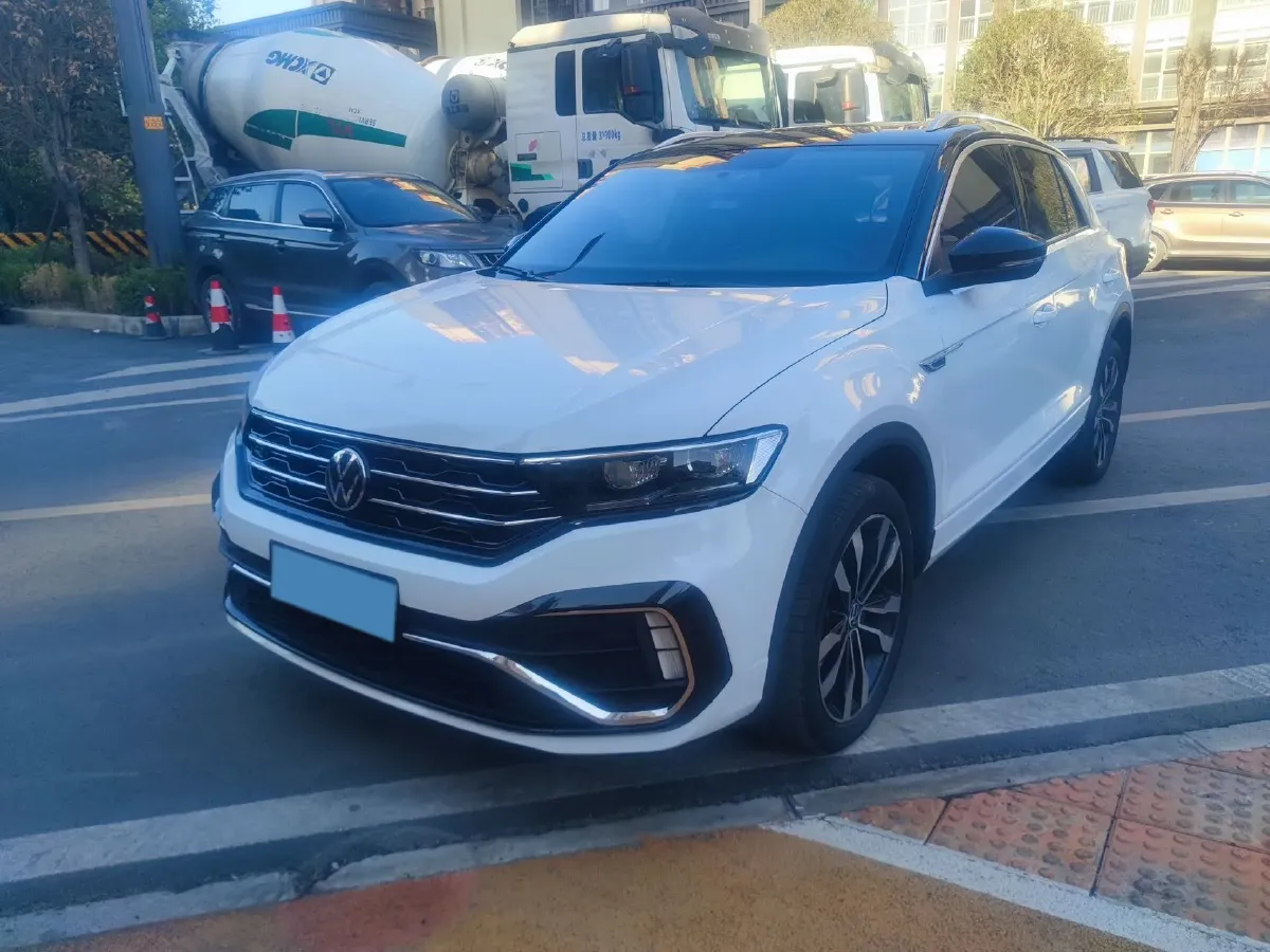 2021 Volkswagen T-Roc 1.4T 150HP L4 7DCT,autocango,china used car exporter,china ev exporter,chinese used car exporter,chinese used ev exporter