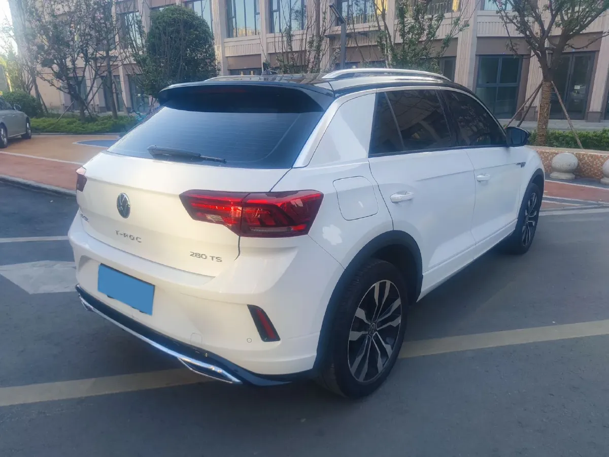 2021 Volkswagen T-Roc 1.4T 150HP L4 7DCT,autocango,china used car exporter,china ev exporter,chinese used car exporter,chinese used ev exporter