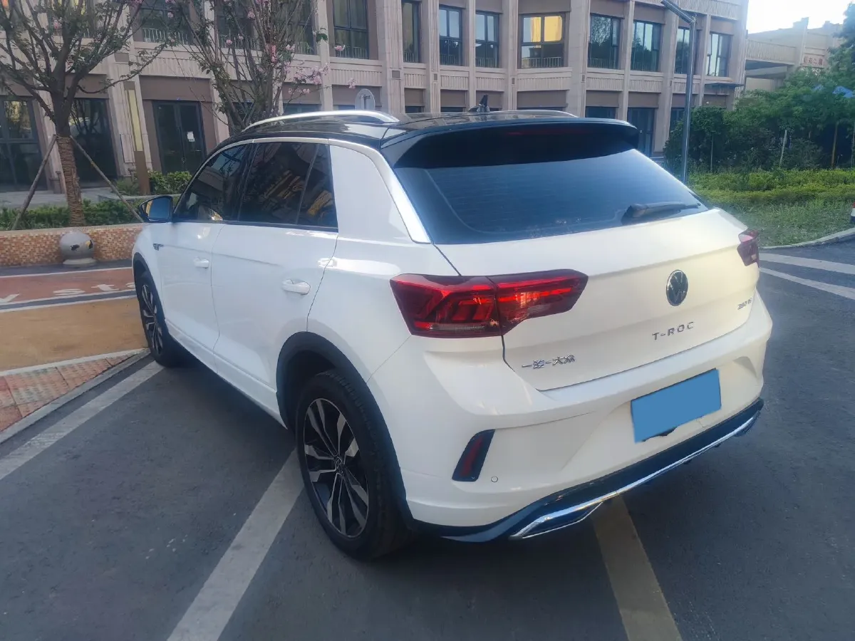 2021 Volkswagen T-Roc 1.4T 150HP L4 7DCT,autocango,china used car exporter,china ev exporter,chinese used car exporter,chinese used ev exporter