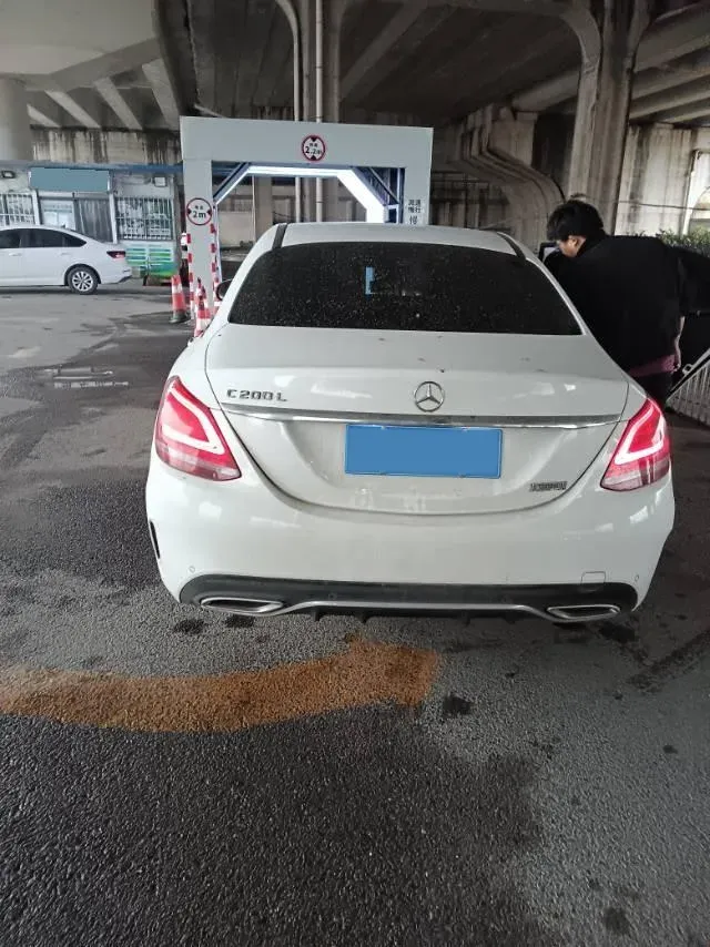 2020 Mercedes-Benz C Class 1.5T 156HP L4 9AT,autocango,china used car exporter,china ev exporter,chinese used car exporter,chinese used ev exporter