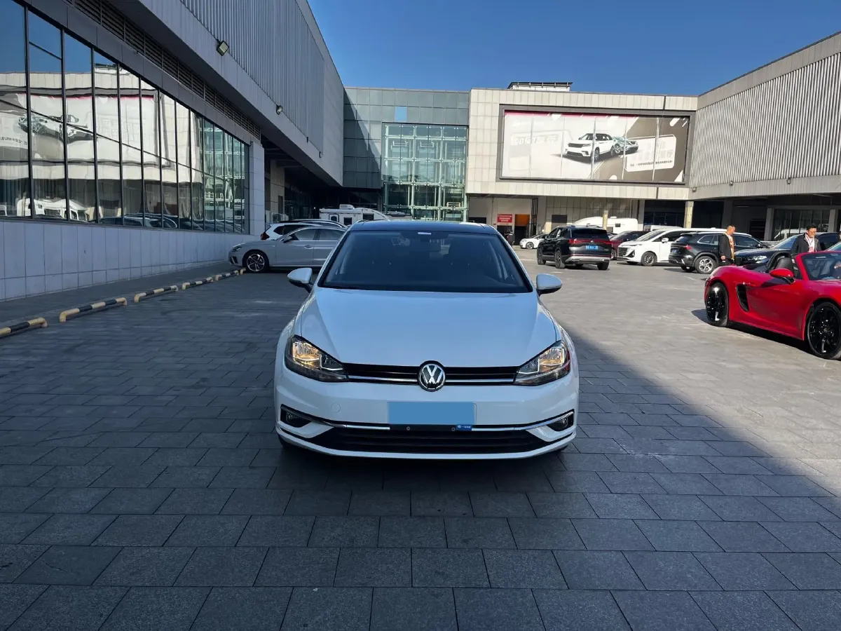 2020 Volkswagen Golf 1.4T 150HP L4 7DCT,autocango,china used car exporter,china ev exporter,chinese used car exporter,chinese used ev exporter