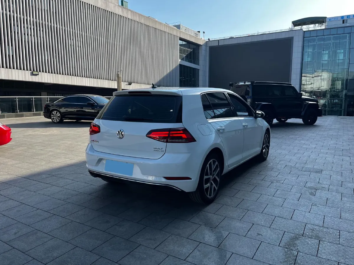 2020 Volkswagen Golf 1.4T 150HP L4 7DCT,autocango,china used car exporter,china ev exporter,chinese used car exporter,chinese used ev exporter
