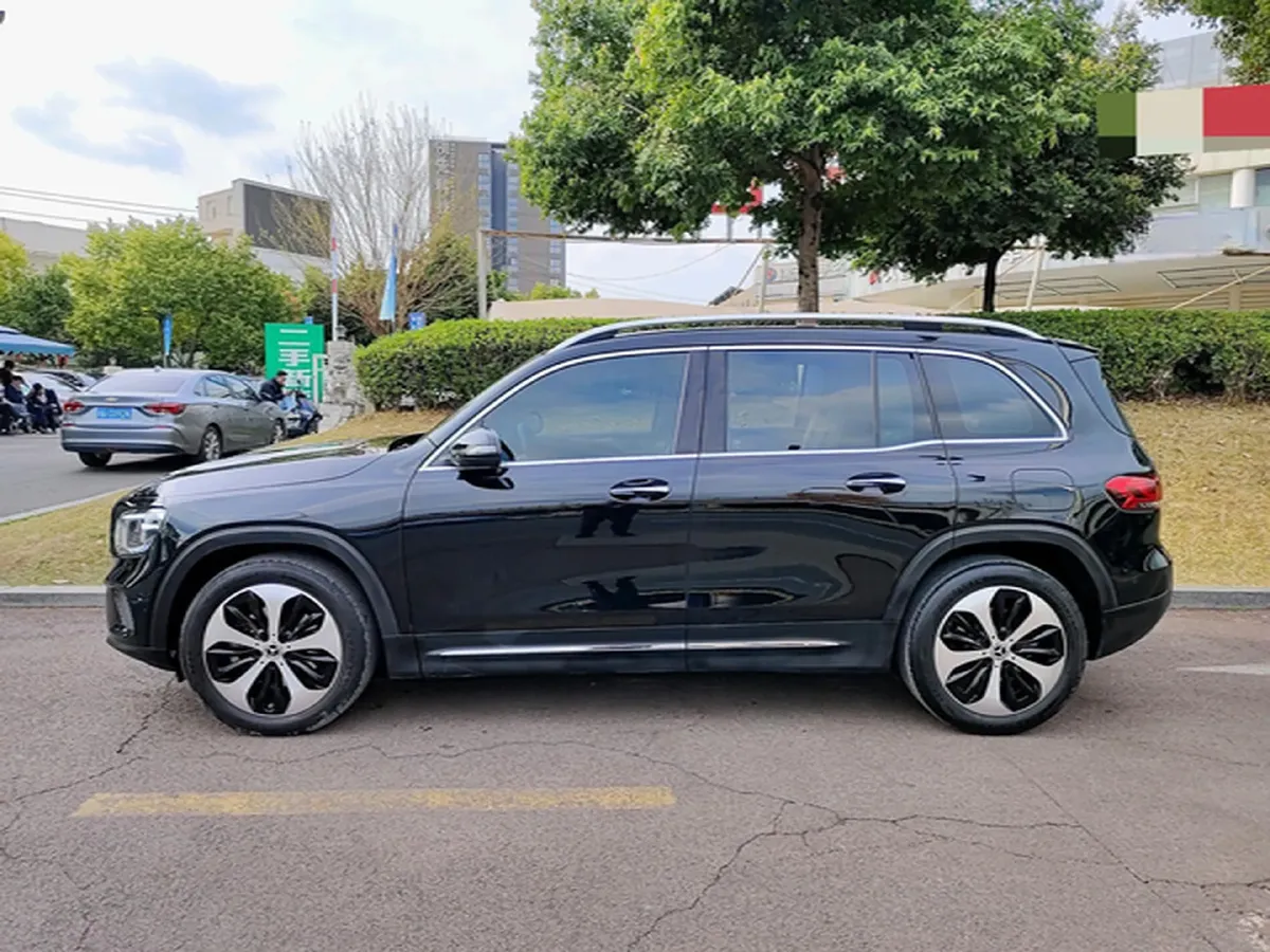 2023 Mercedes-Benz GLB Class 1.3T 163HP L4 7DCT,autocango,china used car exporter,china ev exporter,chinese used car exporter,chinese used ev exporter