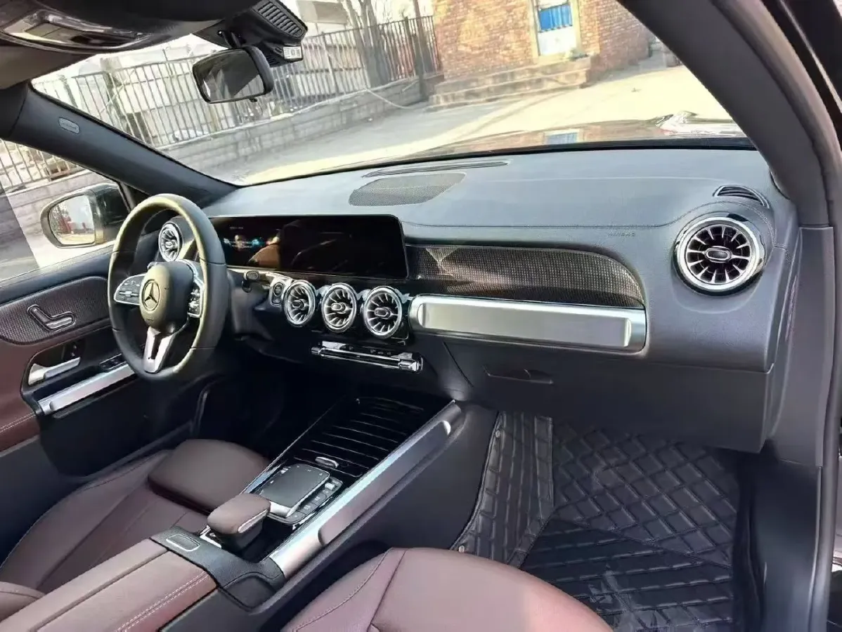 2023 Mercedes-Benz GLB Class 2.0T 190HP L4 8DCT,autocango,china used car exporter,china ev exporter,chinese used car exporter,chinese used ev exporter