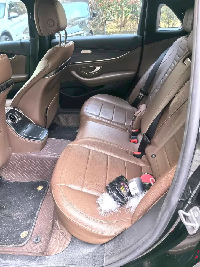 2021 Mercedes-Benz E Class 2.0T 258HP L4 9AT,autocango,china used car exporter,china ev exporter,chinese used car exporter,chinese used ev exporter