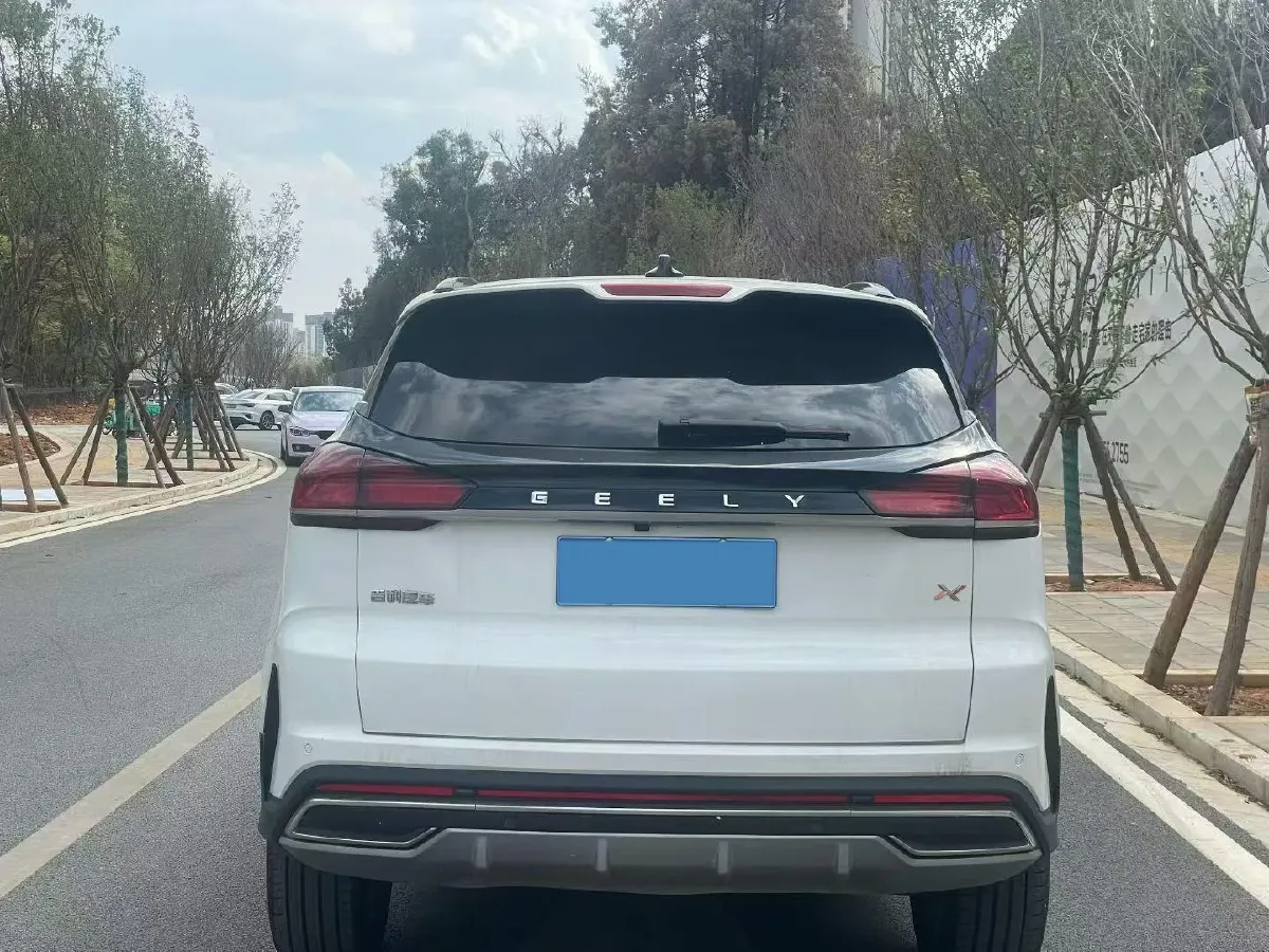 2020 Geely Azkarra 1.8T 184HP L4 7DCT,autocango,china used car exporter,china ev exporter,chinese used car exporter,chinese used ev exporter