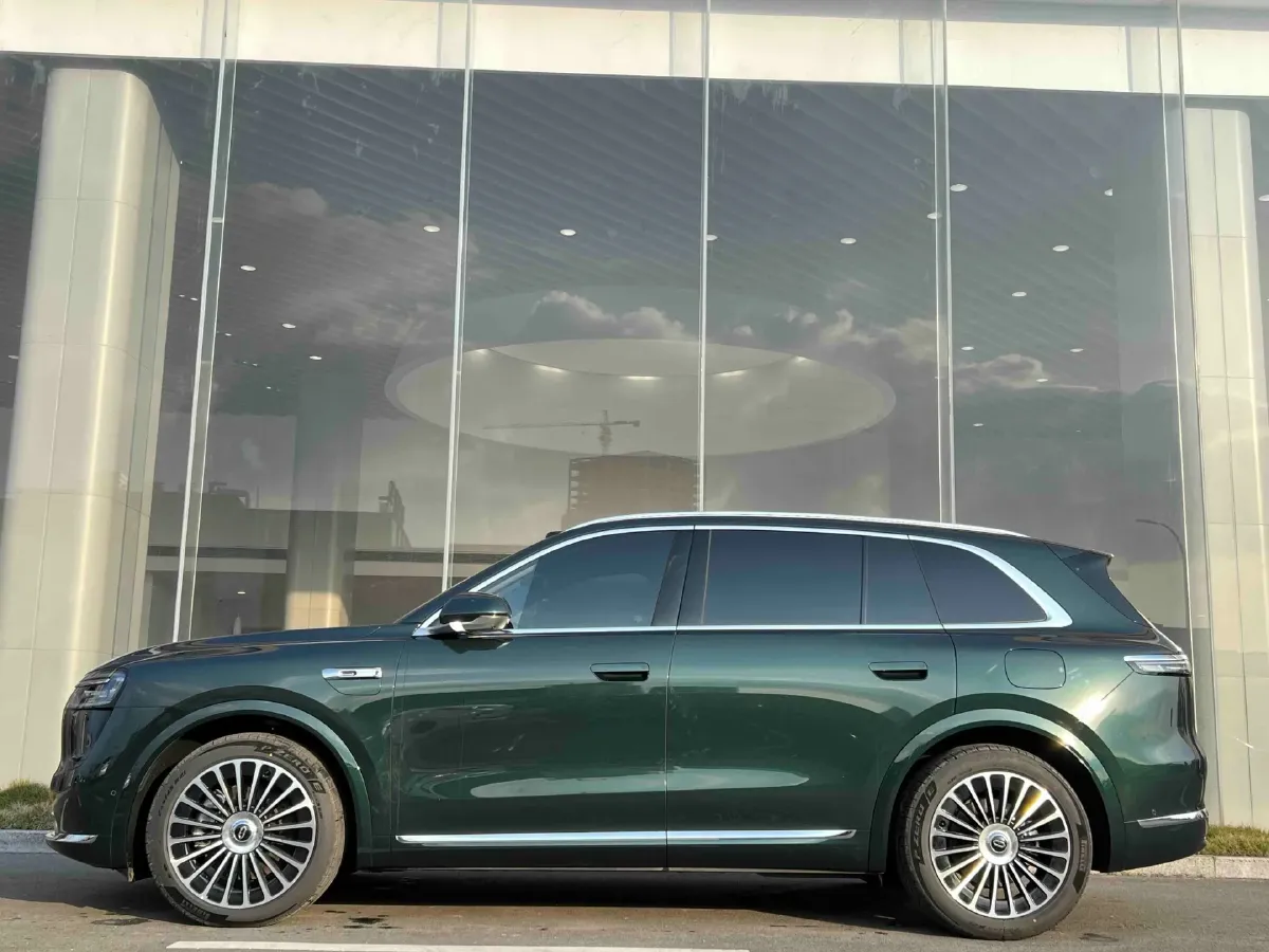 2026 AITO AITO M7 REEV 160HP REEV,autocango,china used car exporter,china ev exporter,chinese used car exporter,chinese used ev exporter