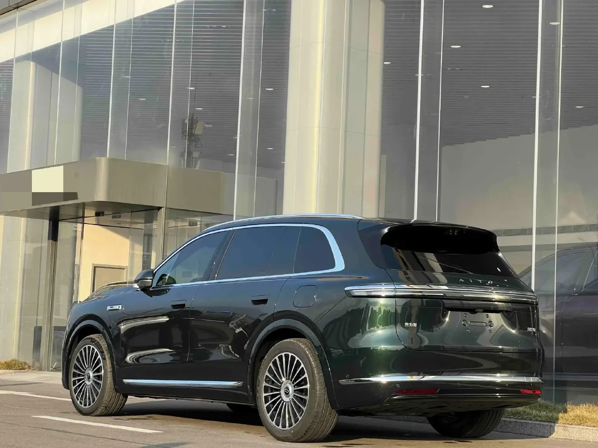 2026 AITO AITO M7 REEV 160HP REEV,autocango,china used car exporter,china ev exporter,chinese used car exporter,chinese used ev exporter