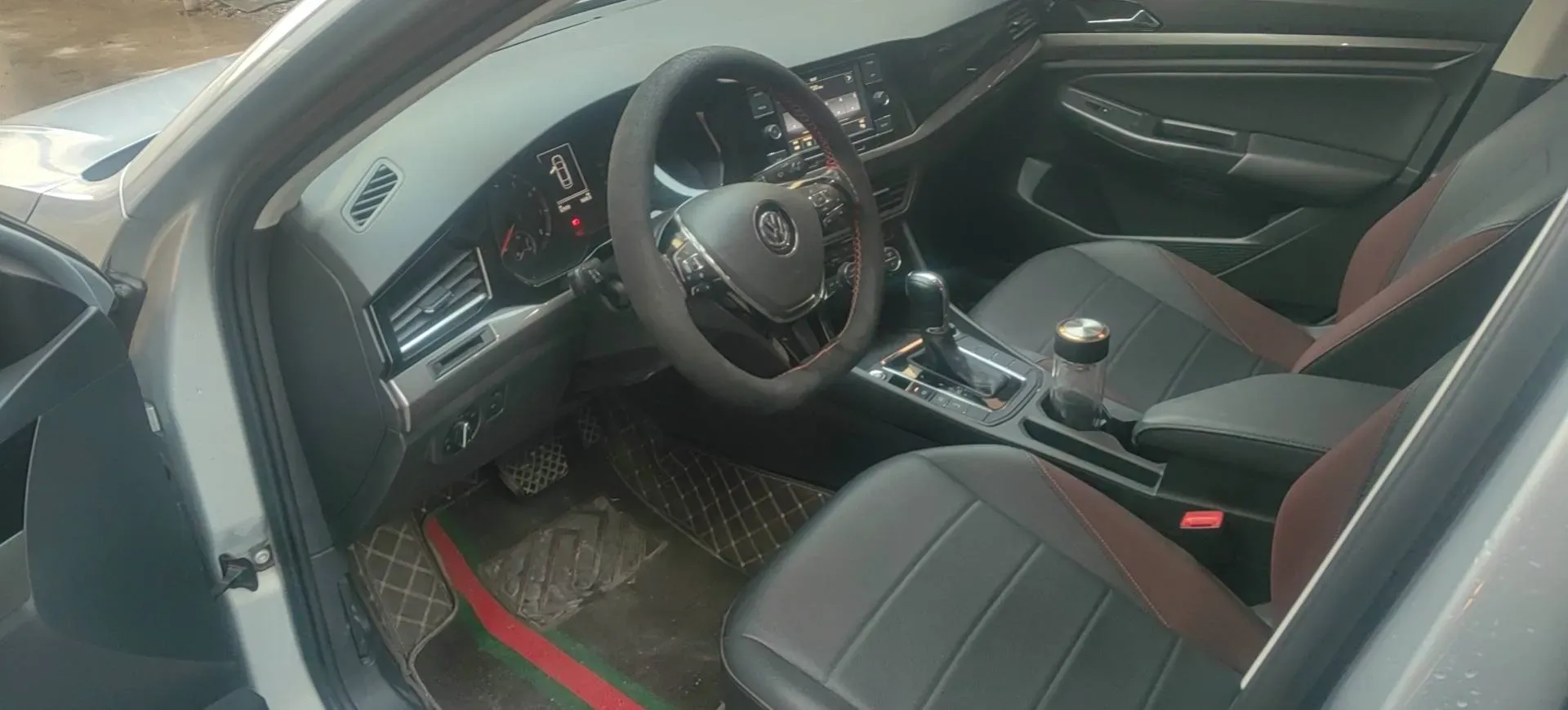 2019 MAXUS T70 2.0T 163HP L4 6AT,autocango,china used car exporter,china ev exporter,chinese used car exporter,chinese used ev exporter