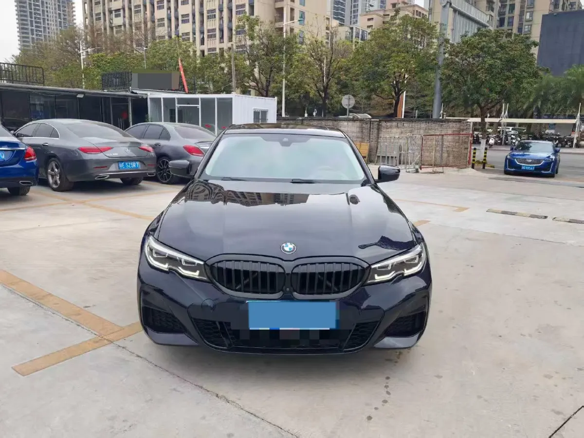 2020 BMW 3 Series 2.0T 258HP L4 8AT,autocango,china used car exporter,china ev exporter,chinese used car exporter,chinese used ev exporter