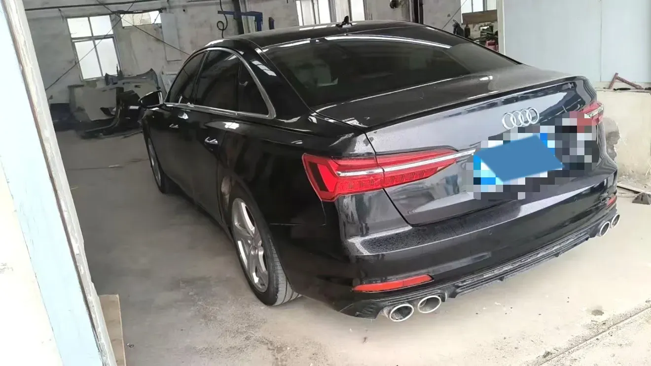 2019 Mercedes-Benz GLC Class 2.0T 245HP L4 9AT,autocango,china used car exporter,china ev exporter,chinese used car exporter,chinese used ev exporter