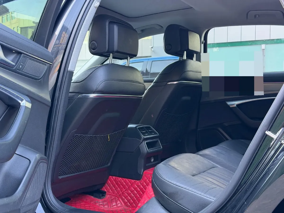 2019 Mercedes-Benz GLC Class 2.0T 245HP L4 9AT,autocango,china used car exporter,china ev exporter,chinese used car exporter,chinese used ev exporter