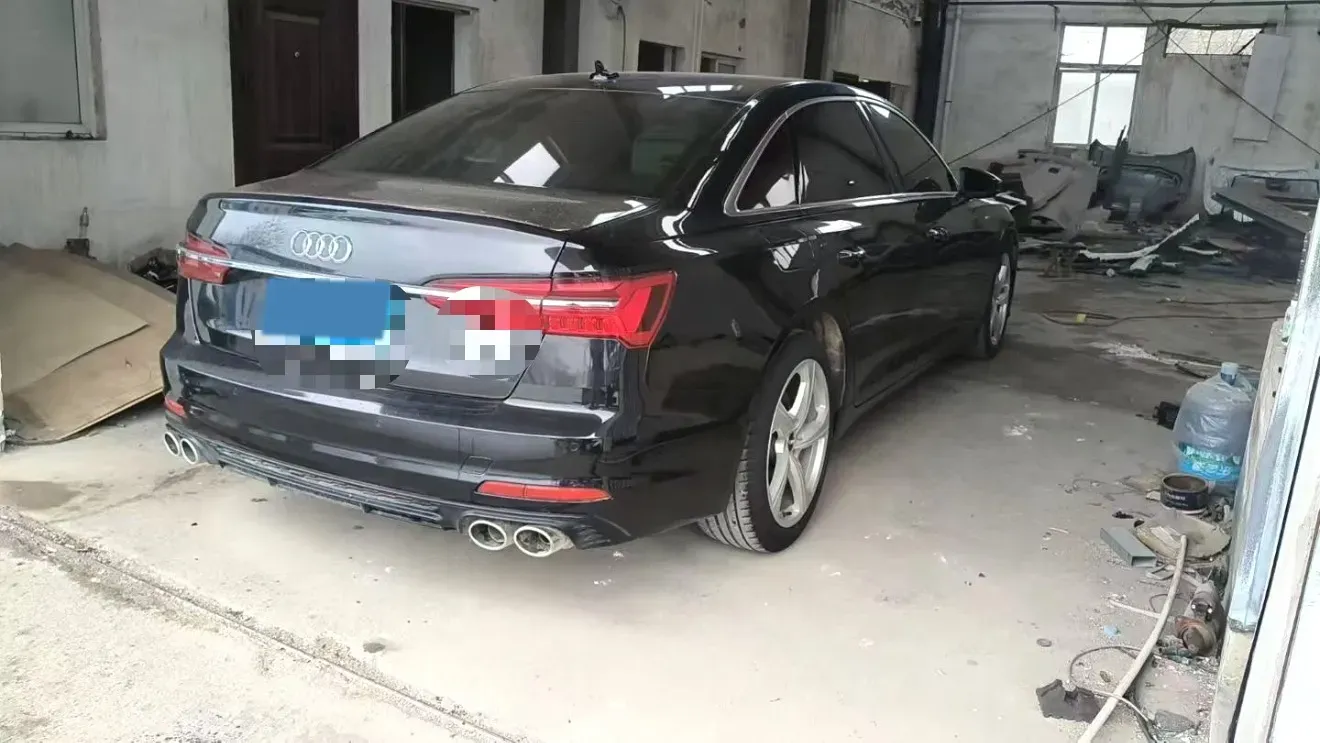 2019 Mercedes-Benz GLC Class 2.0T 245HP L4 9AT,autocango,china used car exporter,china ev exporter,chinese used car exporter,chinese used ev exporter