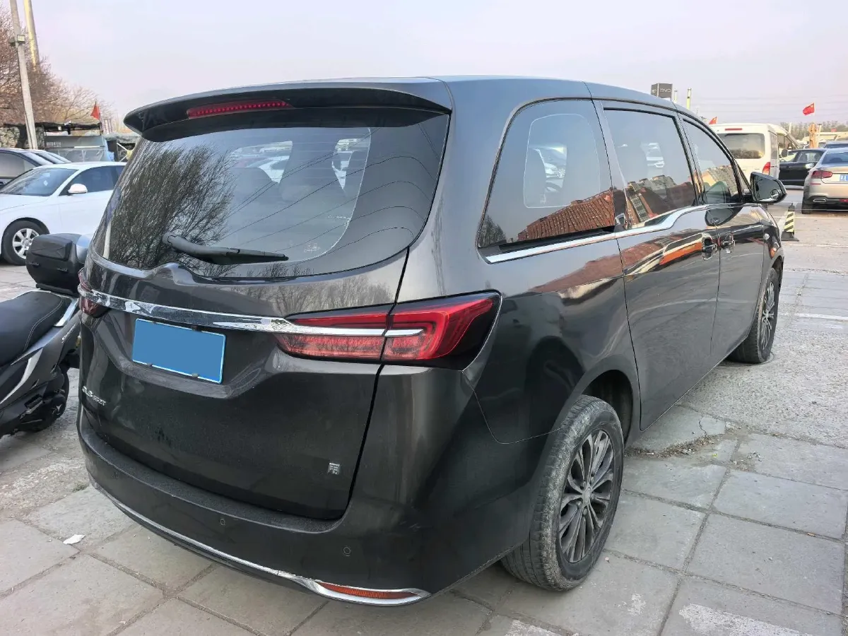 2021 Buick GL8 2.0T 237HP L4 9AT,autocango,china used car exporter,china ev exporter,chinese used car exporter,chinese used ev exporter