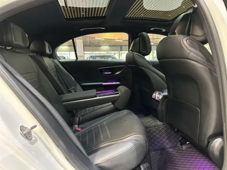 2023 Mercedes-Benz C Class 1.5T 204HP L4 9AT,autocango,china used car exporter,china ev exporter,chinese used car exporter,chinese used ev exporter